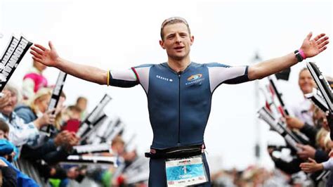 Philip Graves (GBR) • World Triathlon.